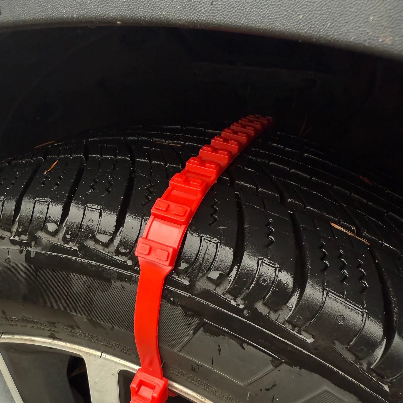 TRAKX Tire Traction Straps